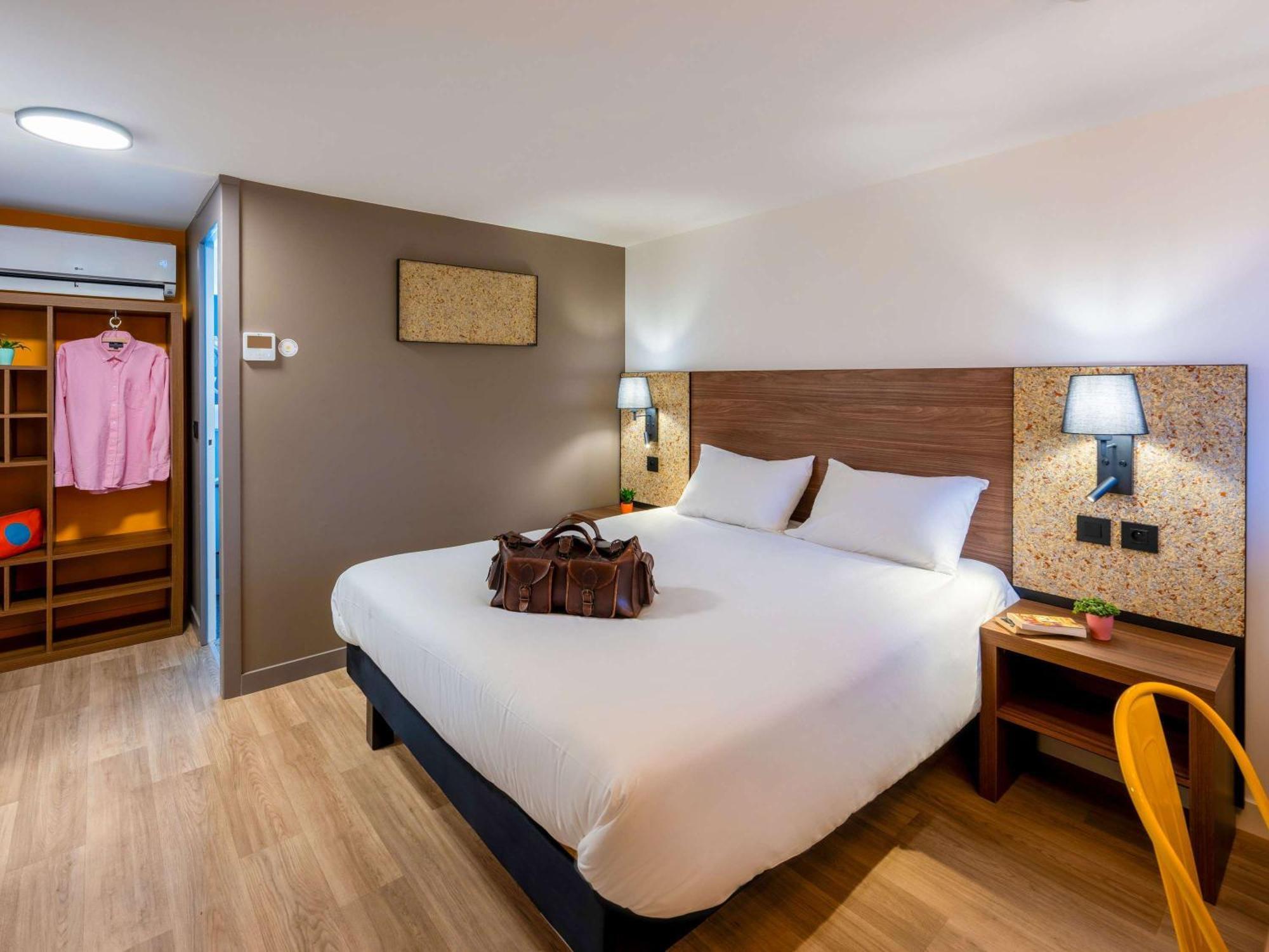 Greet Hotel Châtellerault Exteriér fotografie