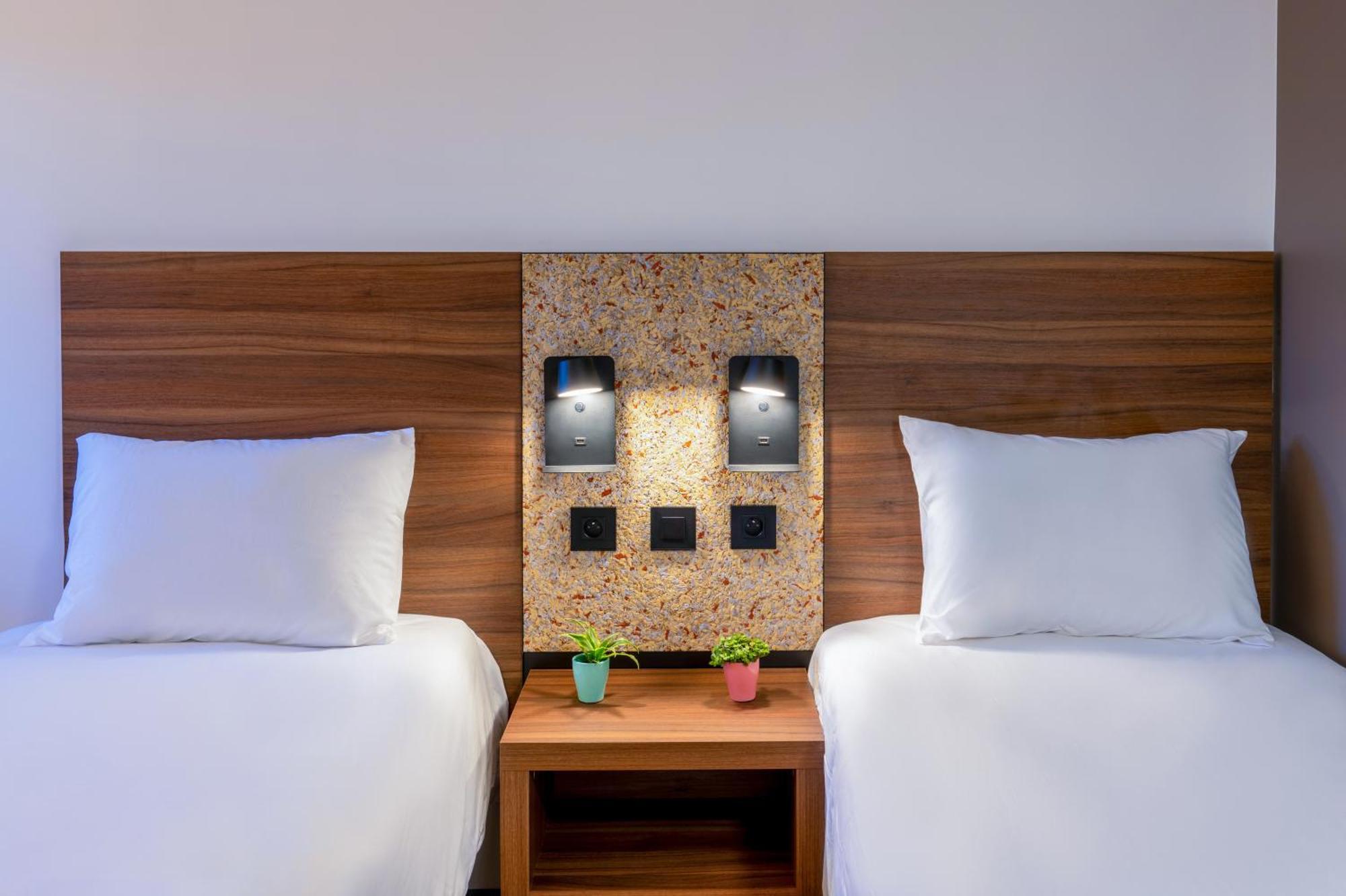 Greet Hotel Châtellerault Exteriér fotografie