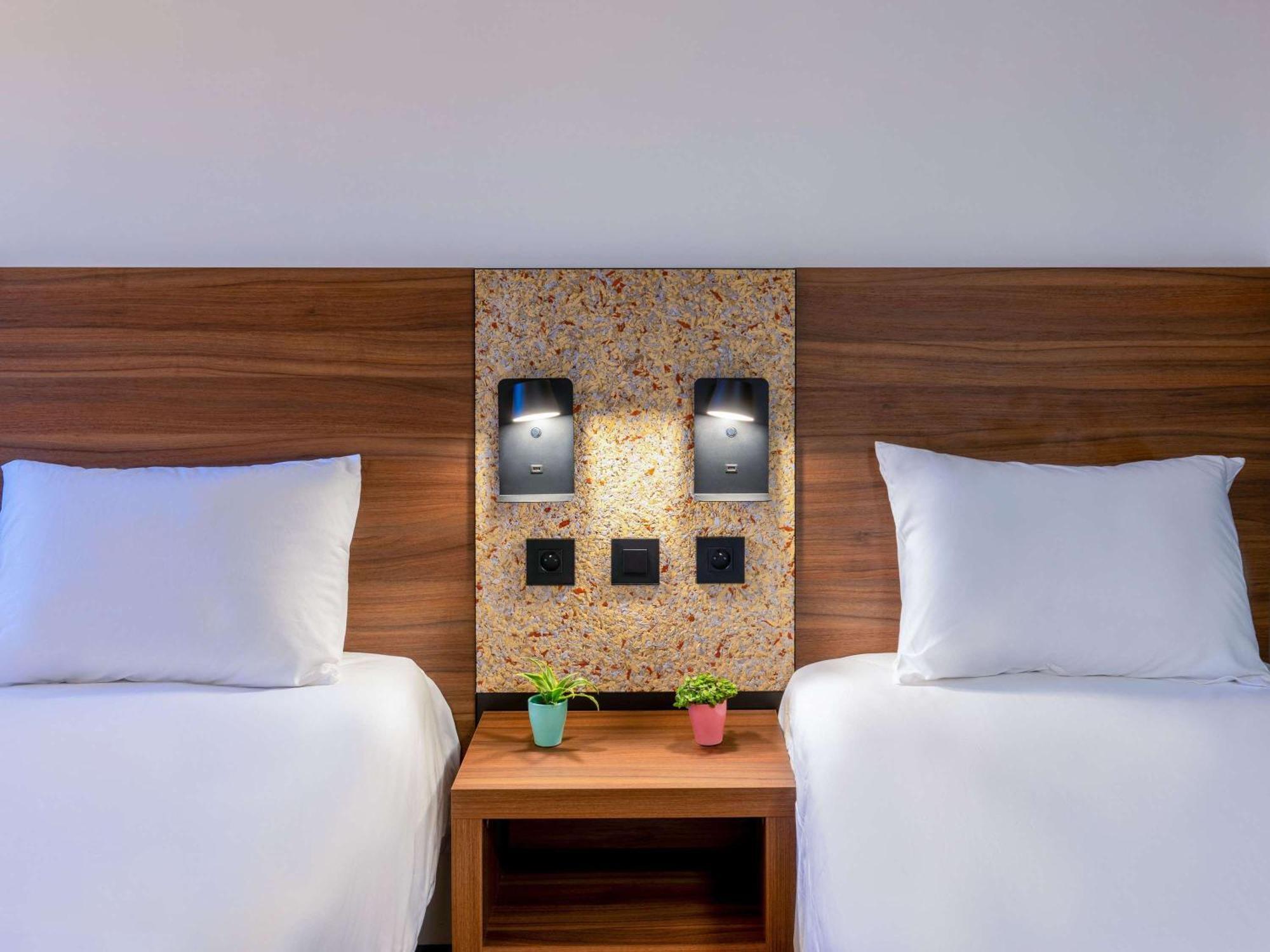 Greet Hotel Châtellerault Exteriér fotografie